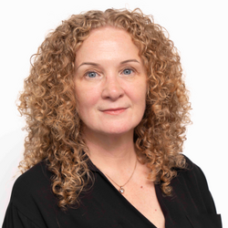 Karen Wallace image