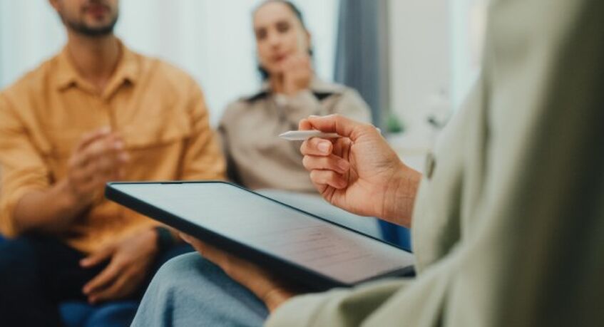 Mediation Versus Litigation in Scottish Family Law: Which is Right for You?