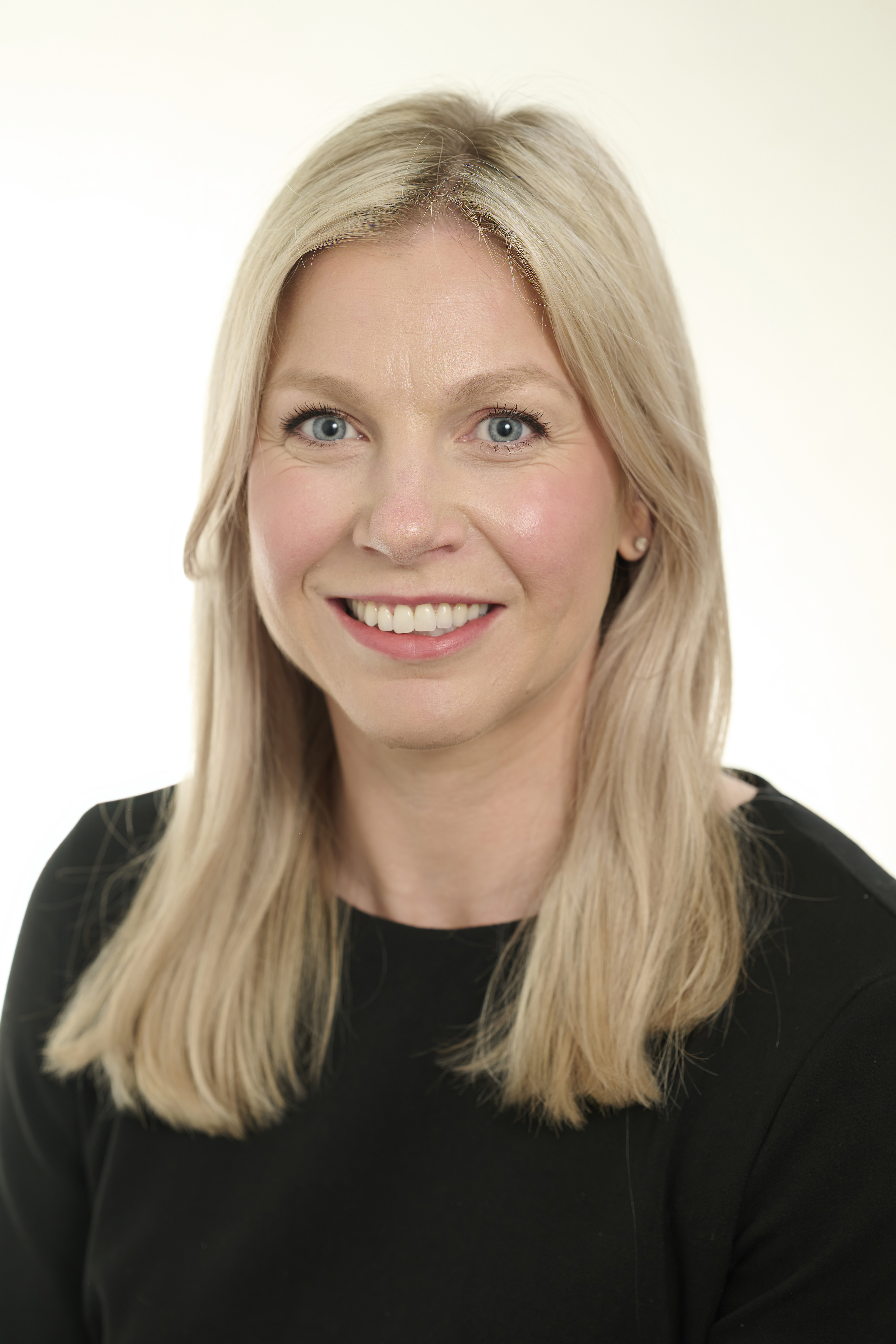 Kirstin MacDonald